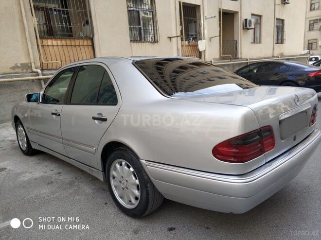 Mercedes E 200 1997, 367,000 km - 2.0 l - Xırdalan