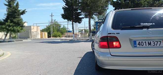 Mercedes E 270 2001, 270,000 km - 2.7 l - Bakı