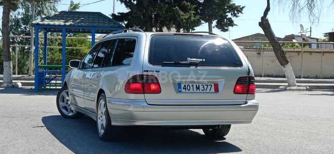 Mercedes E 270 2001, 270,000 km - 2.7 l - Bakı