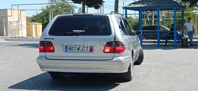Mercedes E 270 2001, 270,000 km - 2.7 l - Bakı