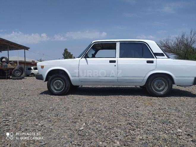 LADA (VAZ) 2107 2004, 256,898 km - 1.6 л - Saatlı