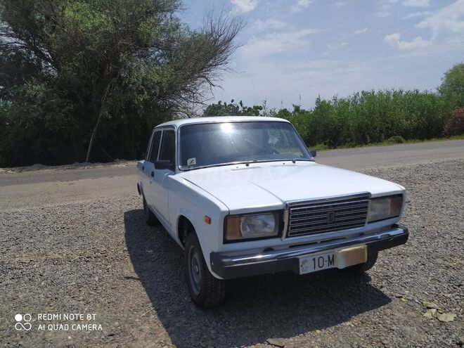 LADA (VAZ) 2107 2004, 256,898 km - 1.6 л - Saatlı