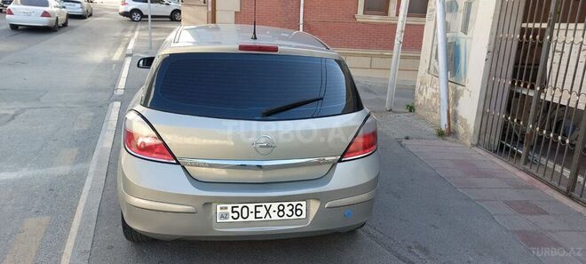 Opel Astra 2006, 270,000 km - 1.3 l - Bakı