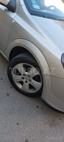 Opel Astra 2006, 270,000 km - 1.3 l - Bakı