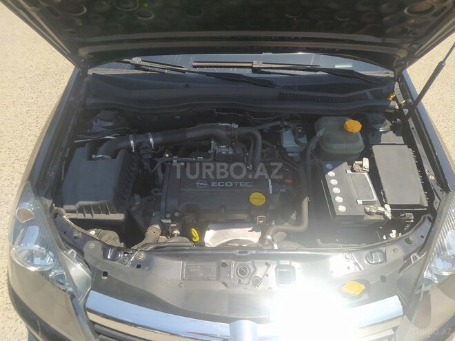 Opel Astra 2006, 300,000 km - 1.4 л - Bakı