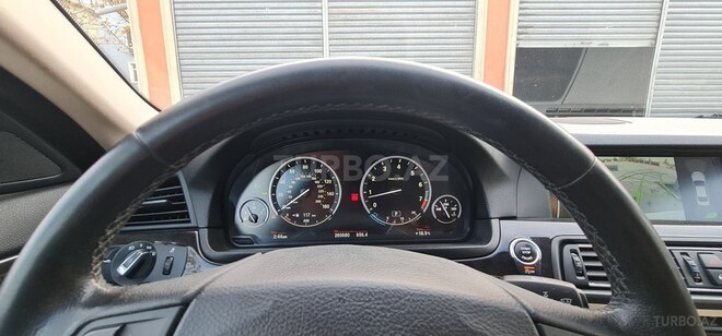 BMW 520 2012, 260,000 km - 2.0 l - Gəncə