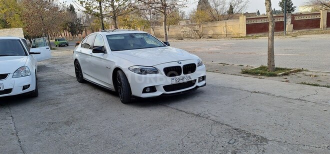 BMW 520 2012, 260,000 km - 2.0 l - Gəncə