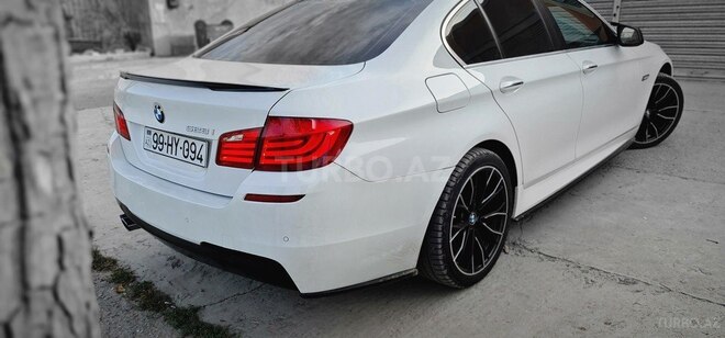BMW 520 2012, 260,000 km - 2.0 l - Gəncə