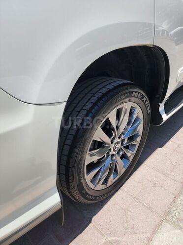 Lexus GX 460 2010, 134,000 km - 4.6 l - Gəncə