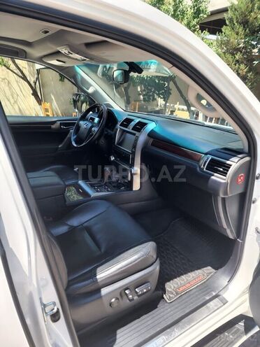 Lexus GX 460 2010, 134,000 km - 4.6 l - Gəncə