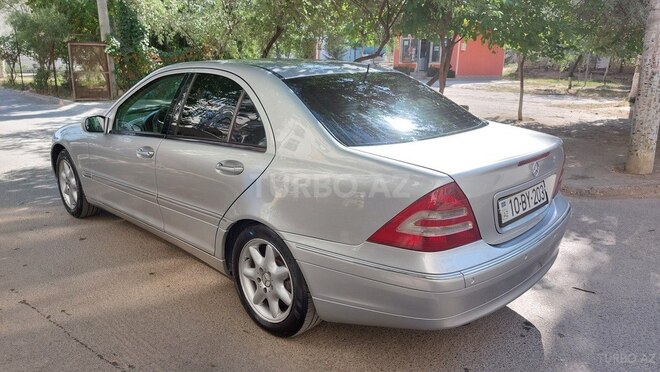 Mercedes C 240 2001, 218,000 km - 2.4 l - Sumqayıt