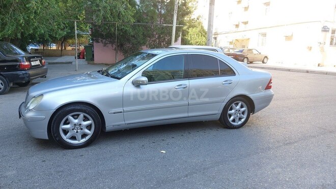 Mercedes C 240 2001, 218,000 km - 2.4 l - Sumqayıt