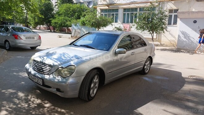 Mercedes C 240 2001, 218,000 km - 2.4 l - Sumqayıt