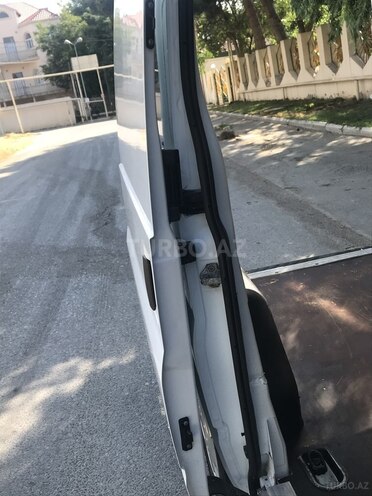 Ford Transit 2009, 180,391 km - 2.2 l - Bakı