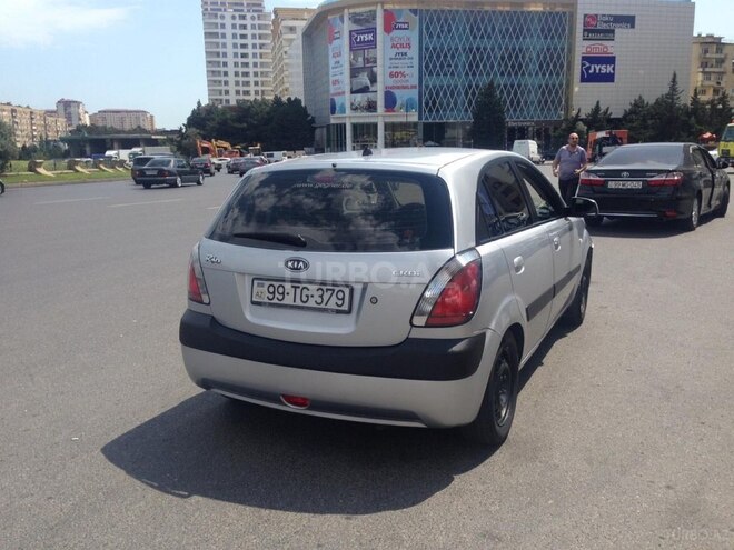 Kia Rio 2006, 243,000 km - 1.5 l - Bakı