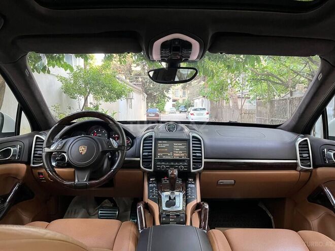 Porsche Cayenne GTS 2012, 99,000 km - 4.8 l - Bakı