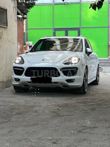Porsche Cayenne GTS 2012, 99,000 km - 4.8 l - Bakı