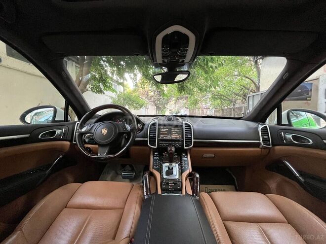 Porsche Cayenne GTS 2012, 99,000 km - 4.8 l - Bakı