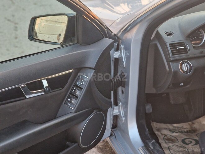 Mercedes C 180 2009, 274,000 km - 1.8 l - Bakı