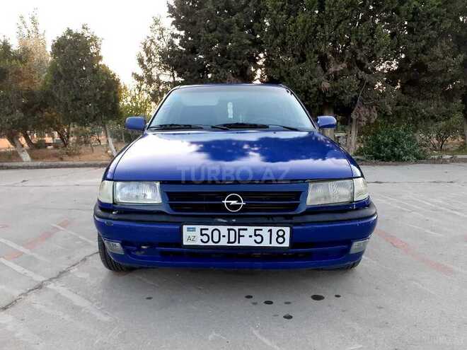 Opel Astra 1998, 215,000 km - 1.8 l - Sumqayıt