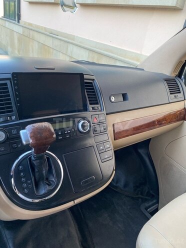 Volkswagen Multivan 2008, 275,000 km - 3.2 l - Bakı