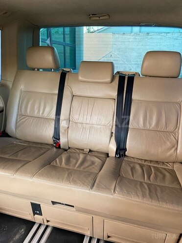 Volkswagen Multivan 2008, 275,000 km - 3.2 l - Bakı