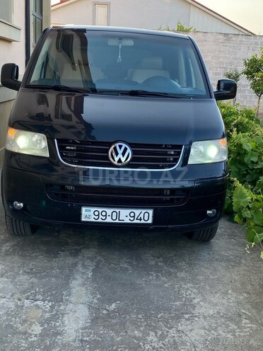 Volkswagen Multivan 2008, 275,000 km - 3.2 l - Bakı