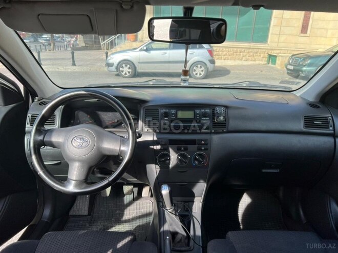 Toyota Corolla 2006, 330,000 km - 1.4 l - Bakı