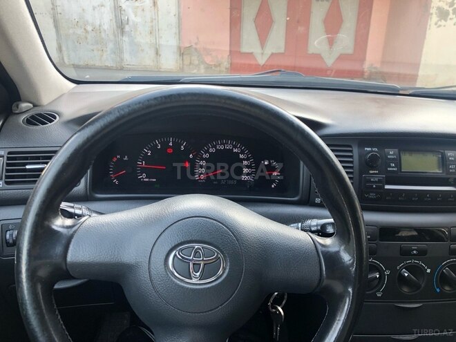 Toyota Corolla 2006, 330,000 km - 1.4 l - Bakı