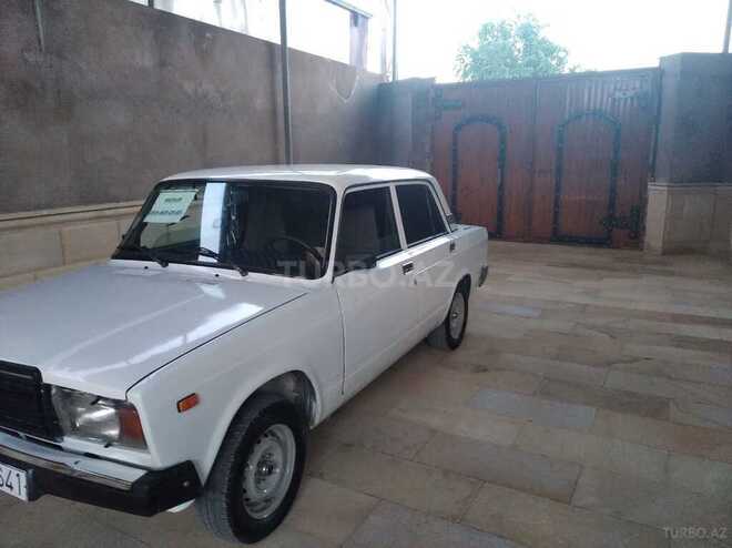 LADA (VAZ) 2107 2005, 18,000 km - 1.6 л - Şirvan
