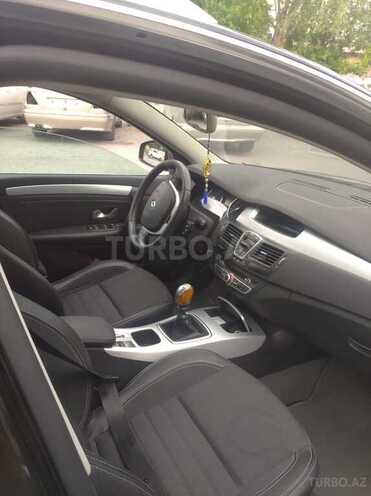 Renault Laguna 2009, 254,745 km - 2.0 л - Bakı