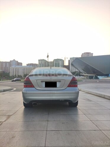 Mercedes C 230 2006, 326,000 km - 2.5 l - Bakı