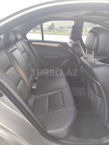 Mercedes C 230 2006, 326,000 km - 2.5 l - Bakı