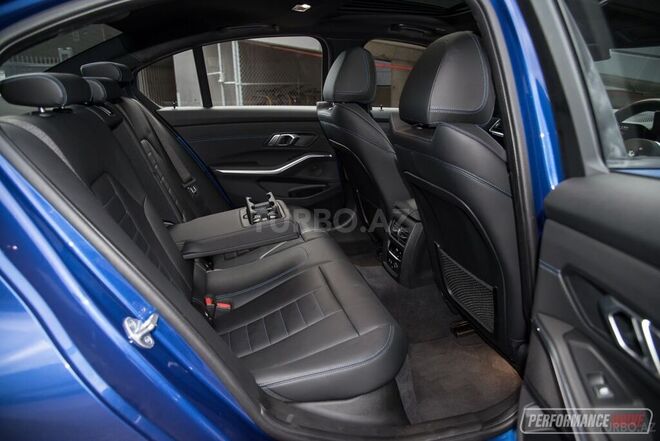 BMW 330 2019, 32,000 km - 2.0 л - Bakı