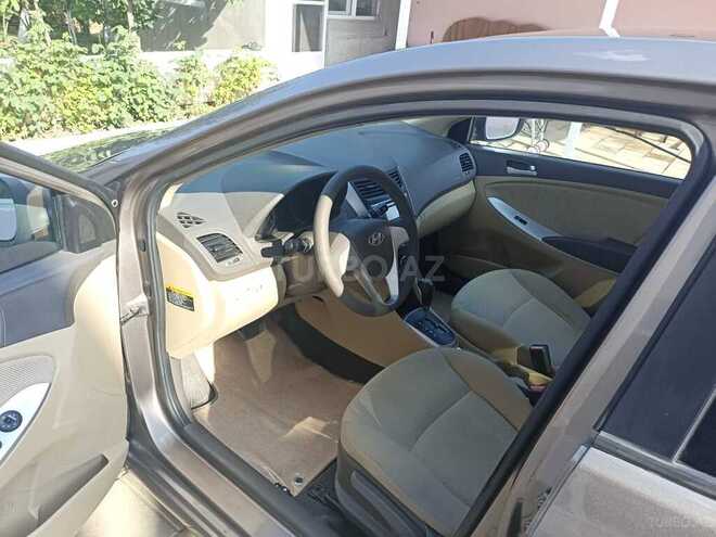 Hyundai Accent 2011, 190,000 km - 1.6 l - Bakı