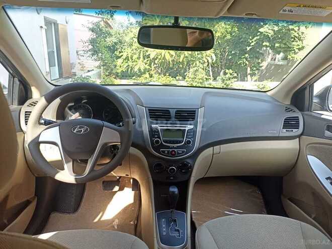 Hyundai Accent 2011, 190,000 km - 1.6 l - Bakı
