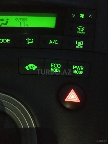 Toyota Prius 2011, 127,000 km - 1.8 l - Bakı