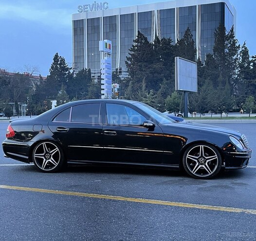Mercedes E 320 2004, 273,000 km - 3.2 л - Bakı