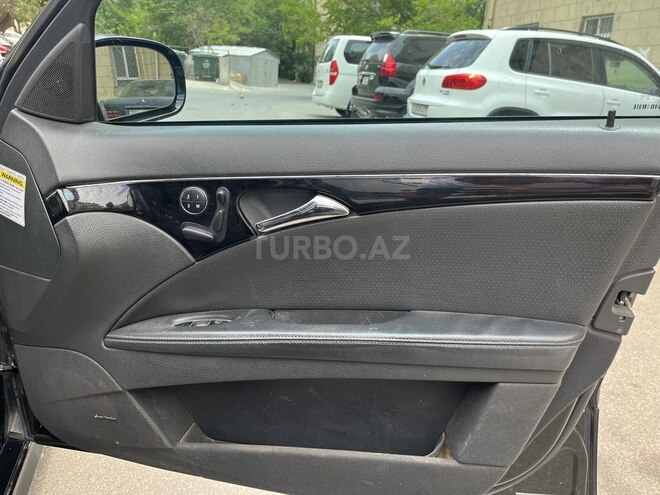 Mercedes E 320 2004, 273,000 km - 3.2 л - Bakı
