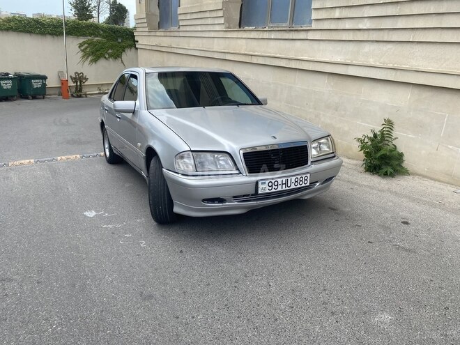 Mercedes C 220 1998, 280,000 km - 2.2 l - Bakı