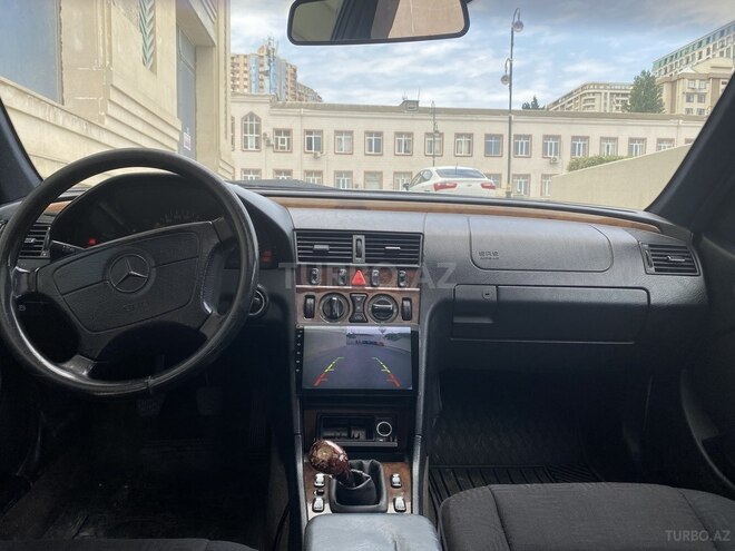 Mercedes C 220 1998, 280,000 km - 2.2 l - Bakı