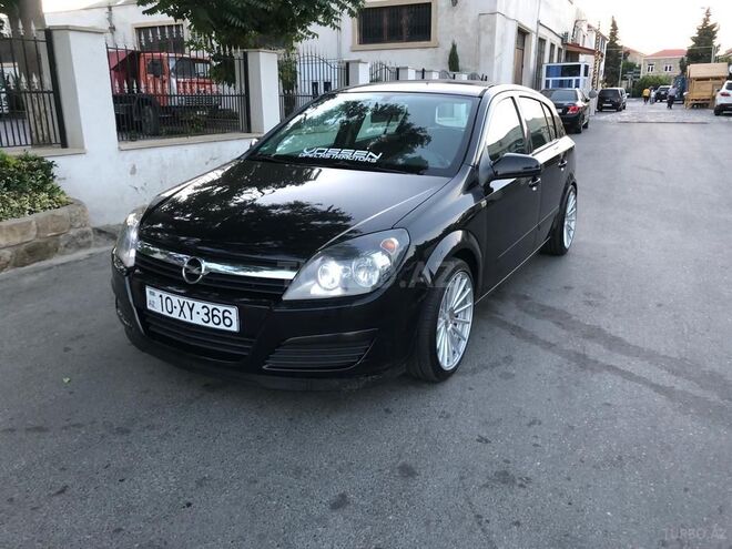 Opel Astra 2006, 153,000 km - 1.4 l - Bakı