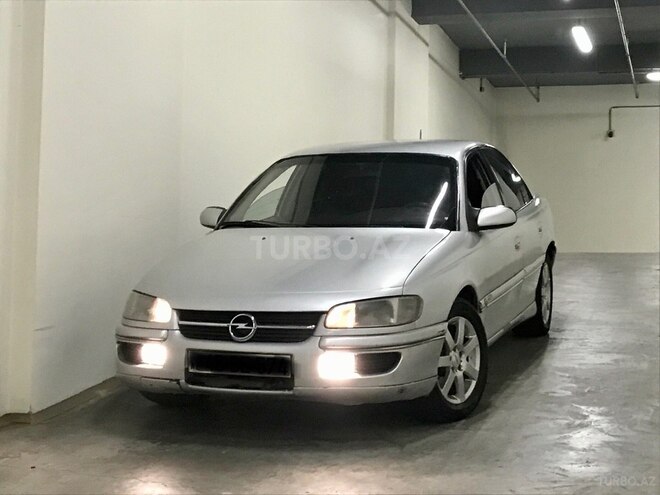 Opel Omega 1996, 250,000 km - 2.0 л - Gəncə