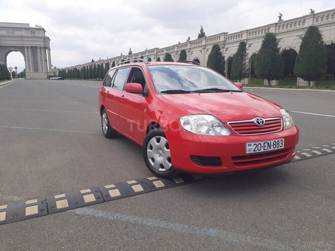Toyota Corolla 2005, 142,000 km - 1.4 l - Gəncə