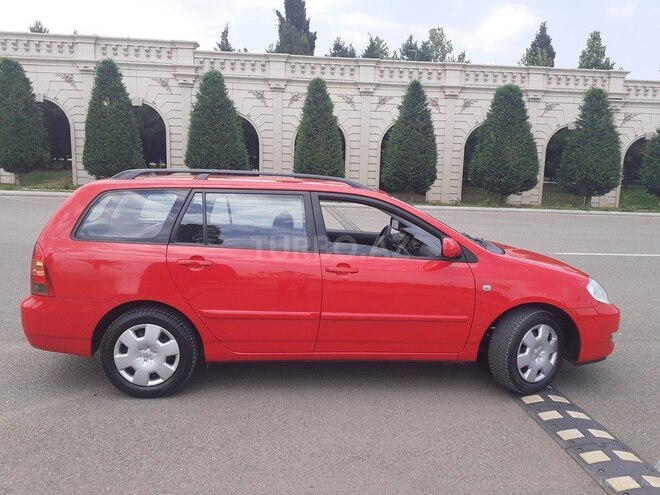 Toyota Corolla 2005, 142,000 km - 1.4 l - Gəncə