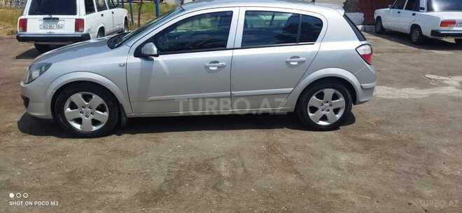 Opel Astra 2006, 173,000 km - 1.3 l - Bakı