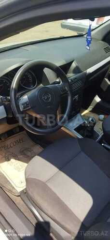 Opel Astra 2006, 173,000 km - 1.3 l - Bakı
