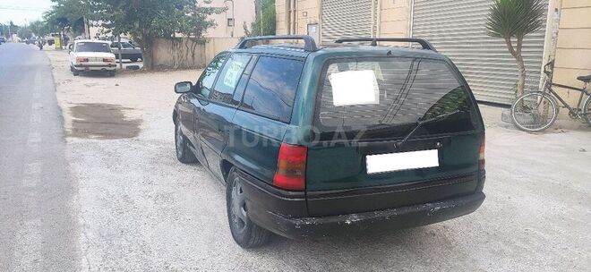 Opel Astra 1995, 444,000 km - 1.4 л - Bakı