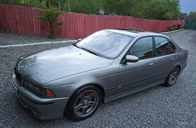 BMW 525 2002, 351,230 km - 2.5 l - Zaqatala