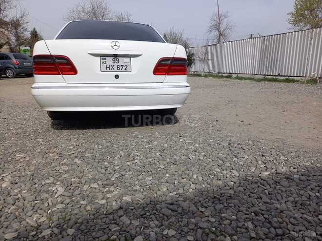 Mercedes E 320 2000, 270,000 km - 3.2 л - Ağcabədi